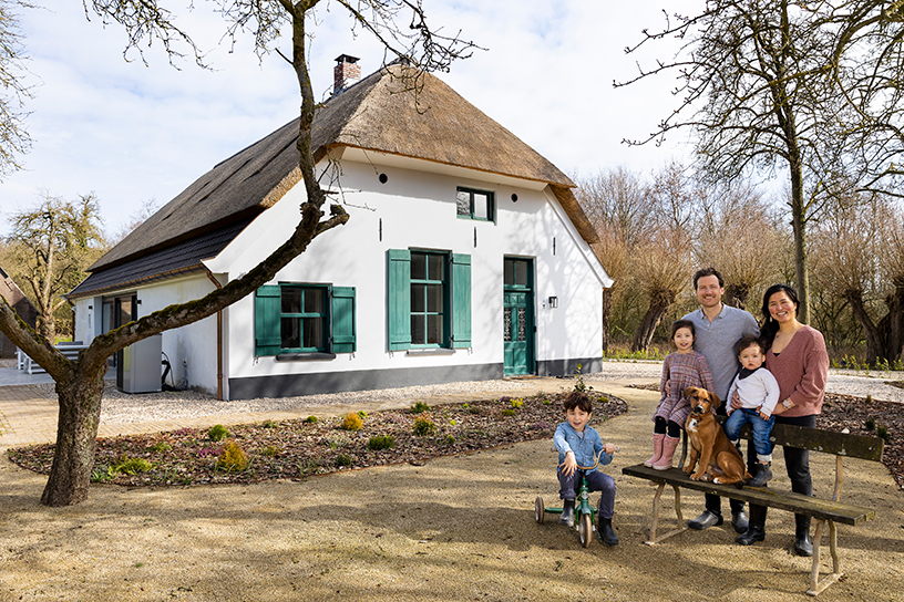 Kleine fruitboerderij midden in een boomgaard