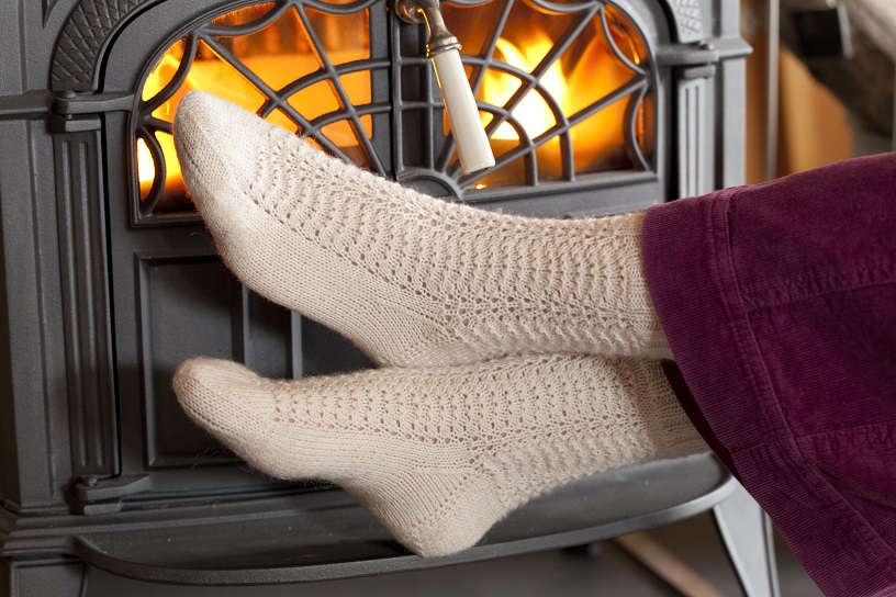 gebreeën sokken met pauwensteek