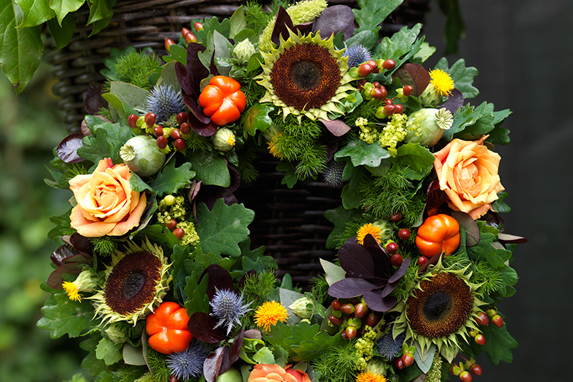 krans met zomerse elementen